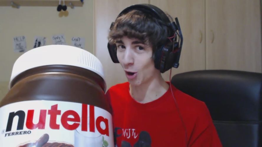 Favij, lo youtuber più ricco e famoso d’Italia